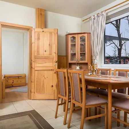Apartments Zdiar بيت شباب