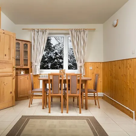 بيت شباب Apartments Zdiar *