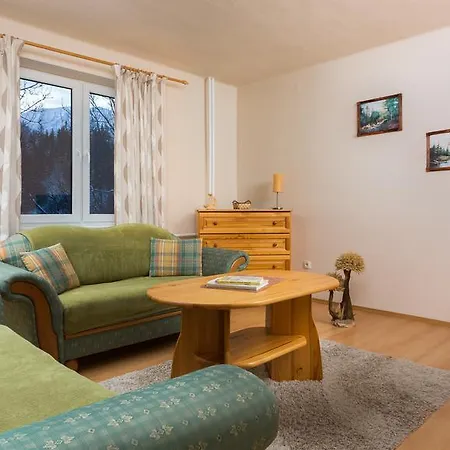 Apartments Zdiar *
