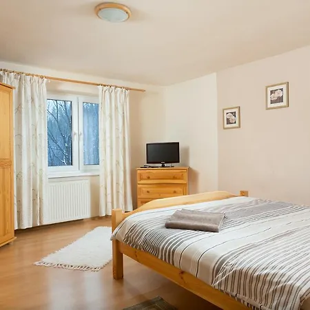 Apartments Zdiar *