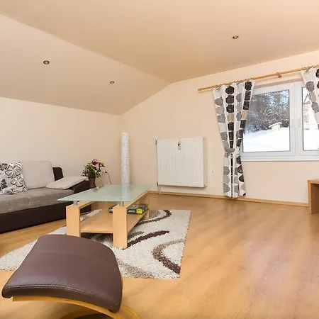 بيت شباب Apartments Zdiar *
