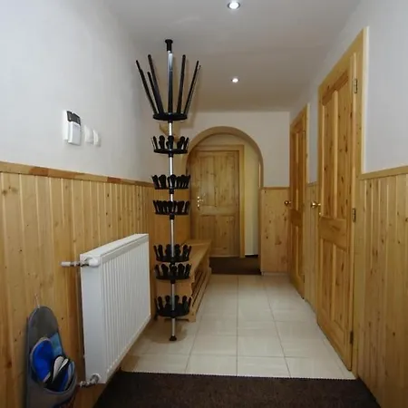 Apartments Zdiar *