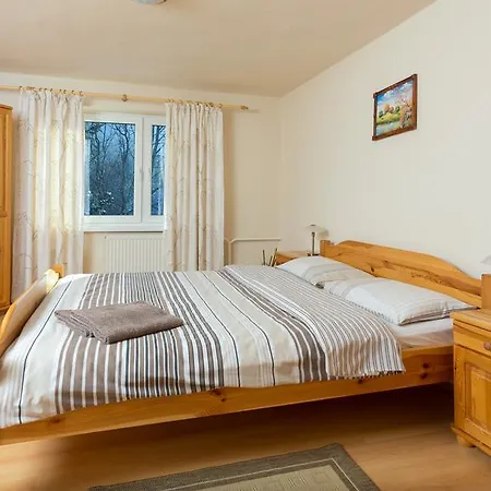 Hostel Apartments Zdiar *